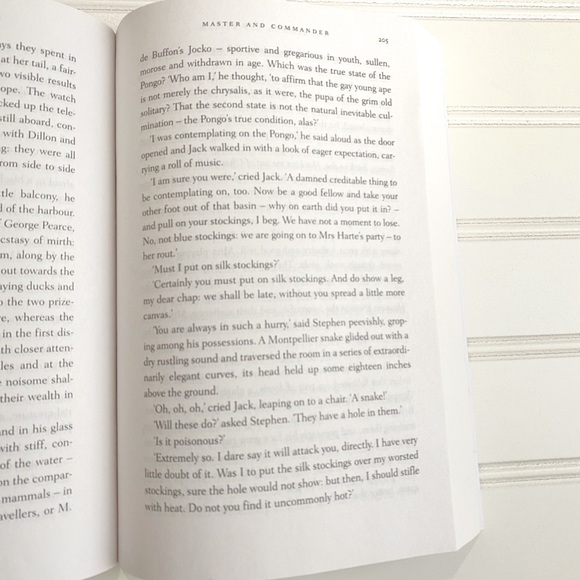 4 books for $15 Master & Commander by Patrick O’Brian paperback - Picture 6 of 8